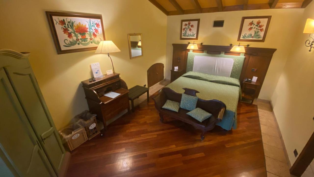 Relais Abbazia Santa Anastasia Resort & Winery Castelbuono  Eksteriør bilde