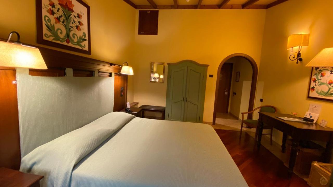 Relais Abbazia Santa Anastasia Resort & Winery Castelbuono  Eksteriør bilde