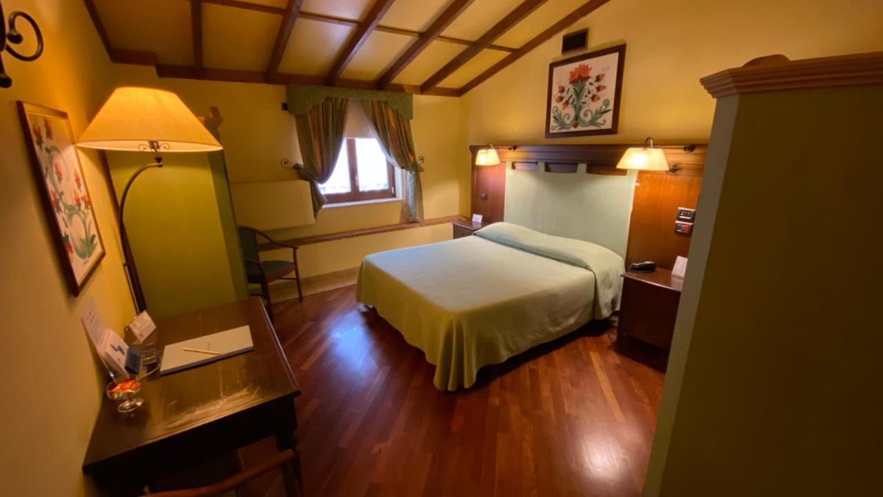 Relais Abbazia Santa Anastasia Resort & Winery Castelbuono  Eksteriør bilde