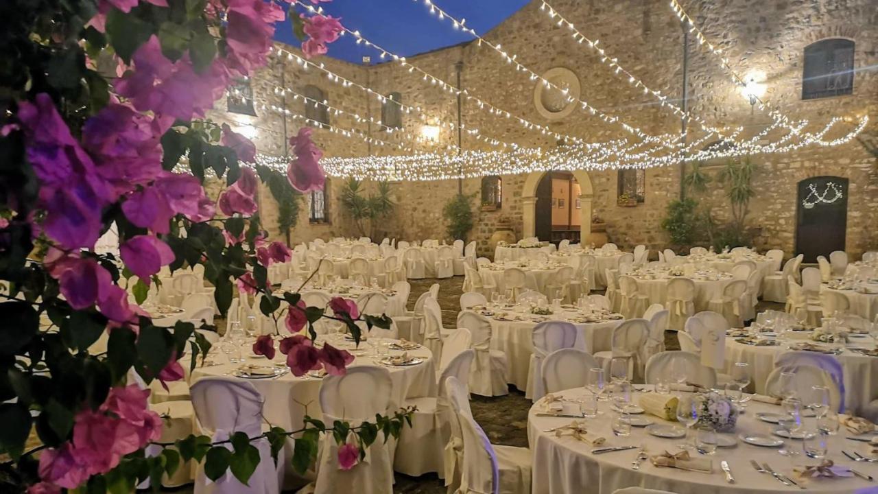 Relais Abbazia Santa Anastasia Resort & Winery Castelbuono  Eksteriør bilde