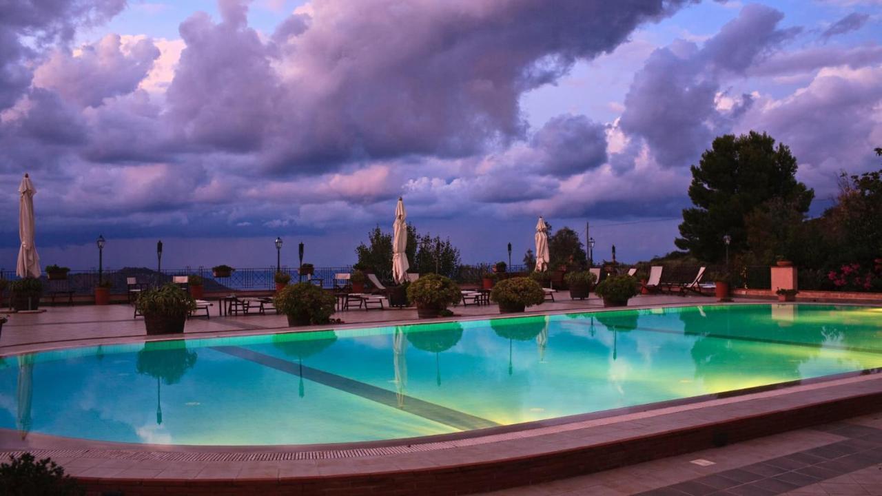 Relais Abbazia Santa Anastasia Resort & Winery Castelbuono  Eksteriør bilde