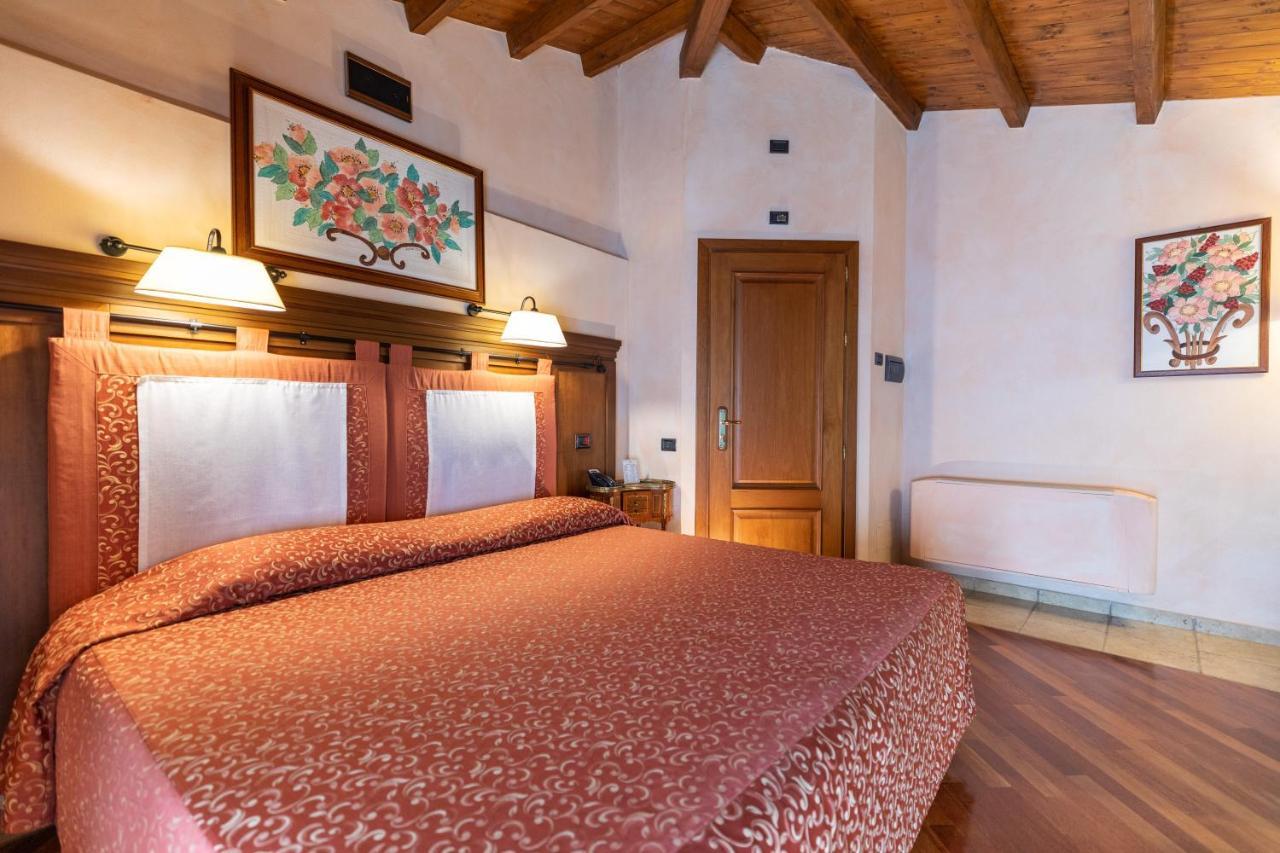 Relais Abbazia Santa Anastasia Resort & Winery Castelbuono  Eksteriør bilde