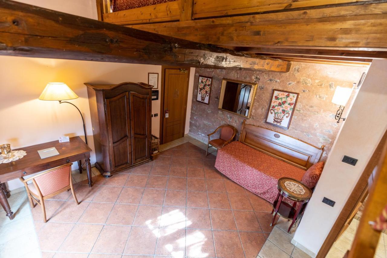 Relais Abbazia Santa Anastasia Resort & Winery Castelbuono  Eksteriør bilde