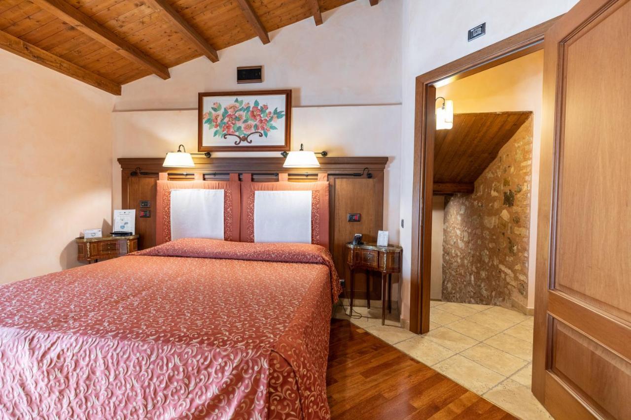 Relais Abbazia Santa Anastasia Resort & Winery Castelbuono  Eksteriør bilde