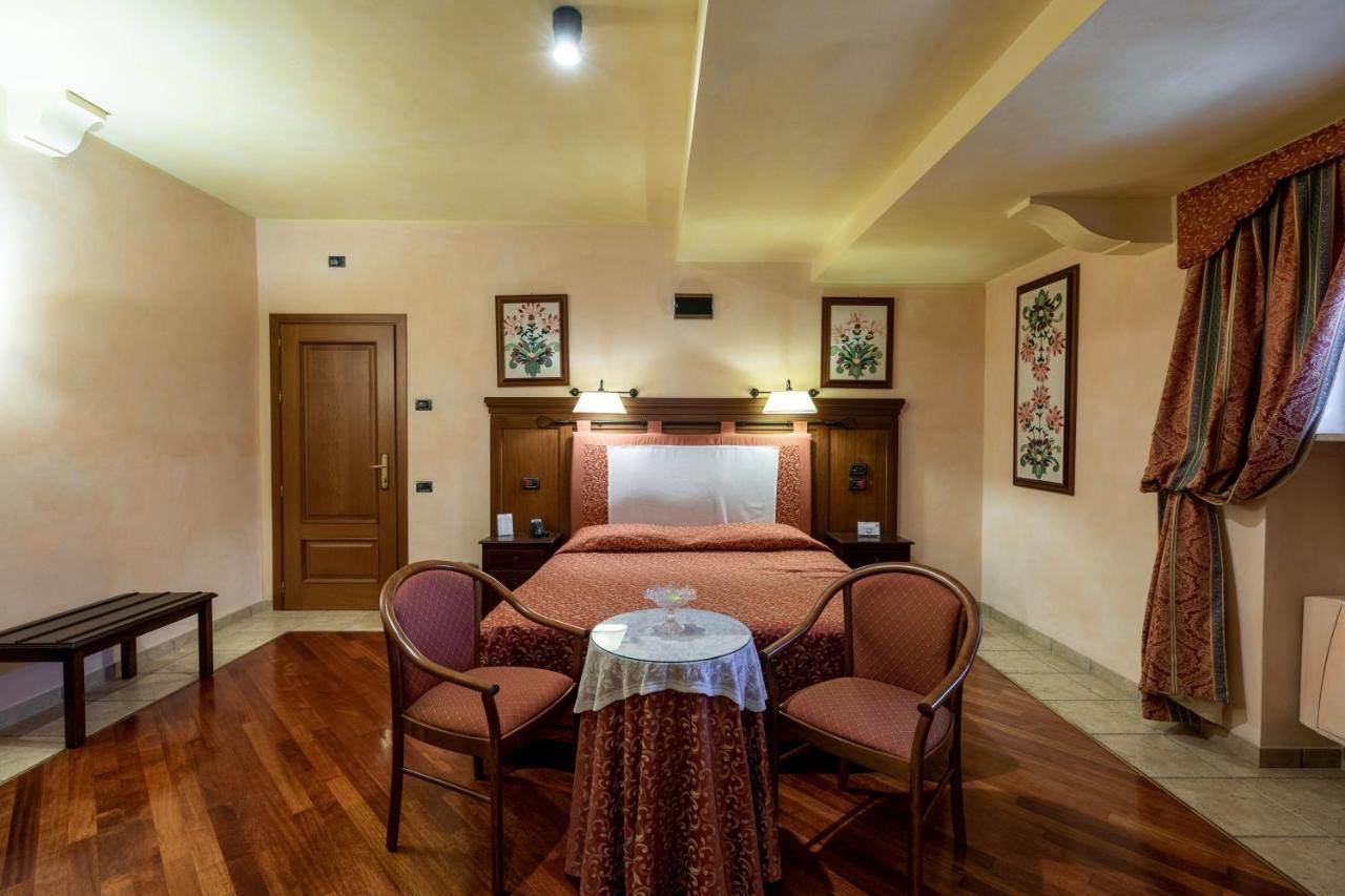 Relais Abbazia Santa Anastasia Resort & Winery Castelbuono  Eksteriør bilde