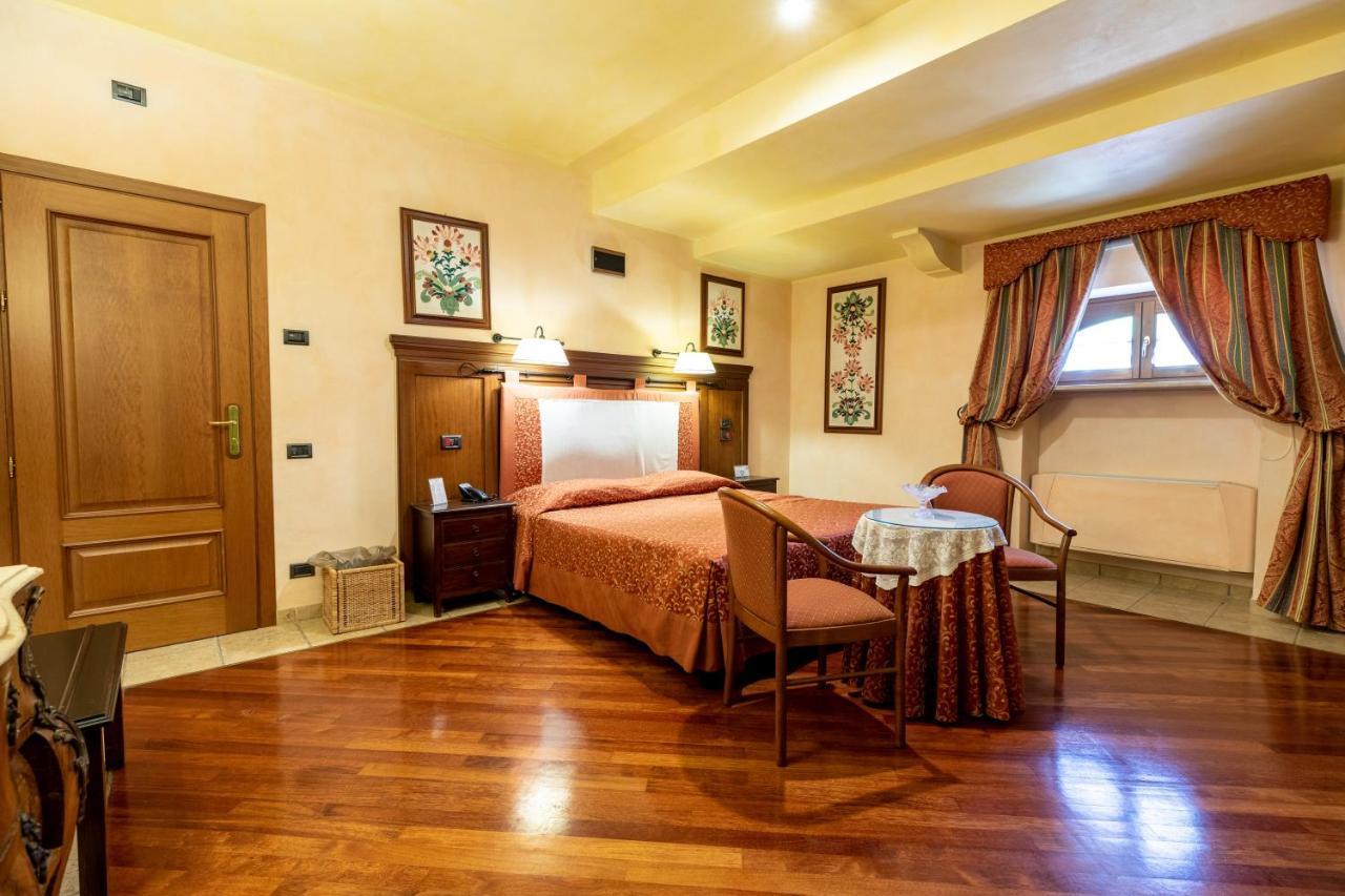 Relais Abbazia Santa Anastasia Resort & Winery Castelbuono  Eksteriør bilde