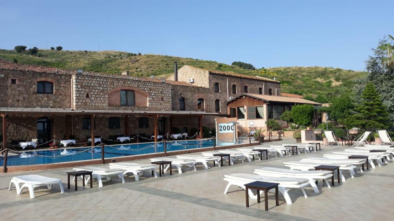 Relais Abbazia Santa Anastasia Resort & Winery Castelbuono  Eksteriør bilde